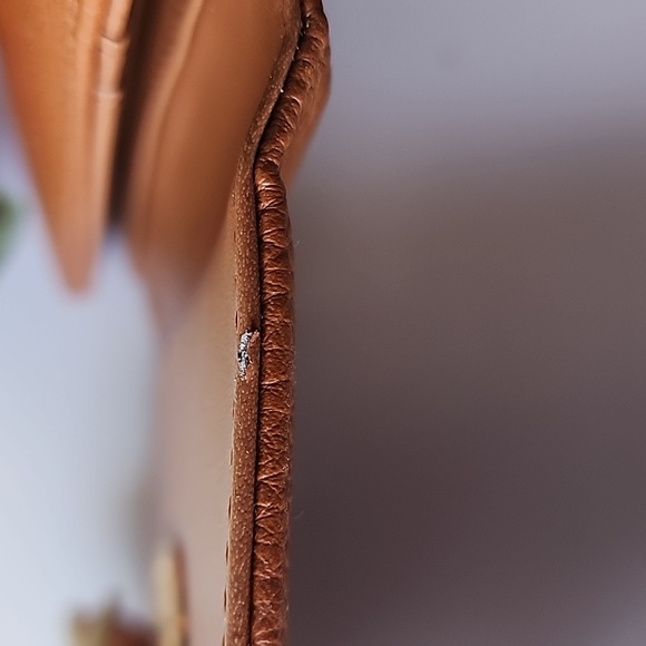 ☆Ellen Tracy, Womens Wallet.☆ - Picture 7 of 9